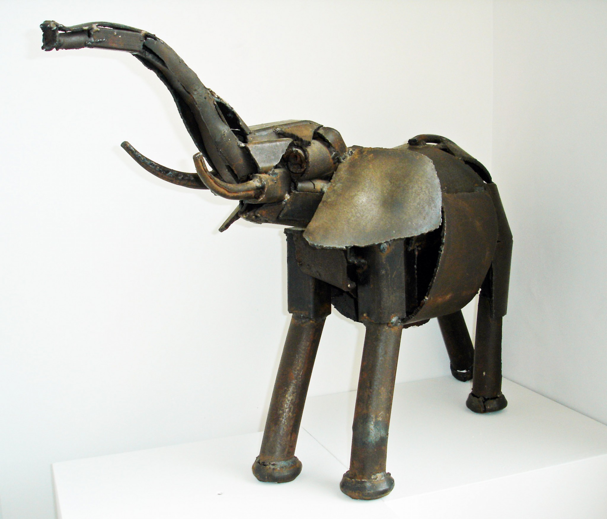 Sculpture of elephant
